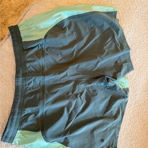 Lululemon Men's Two-Tone Athletic Shorts